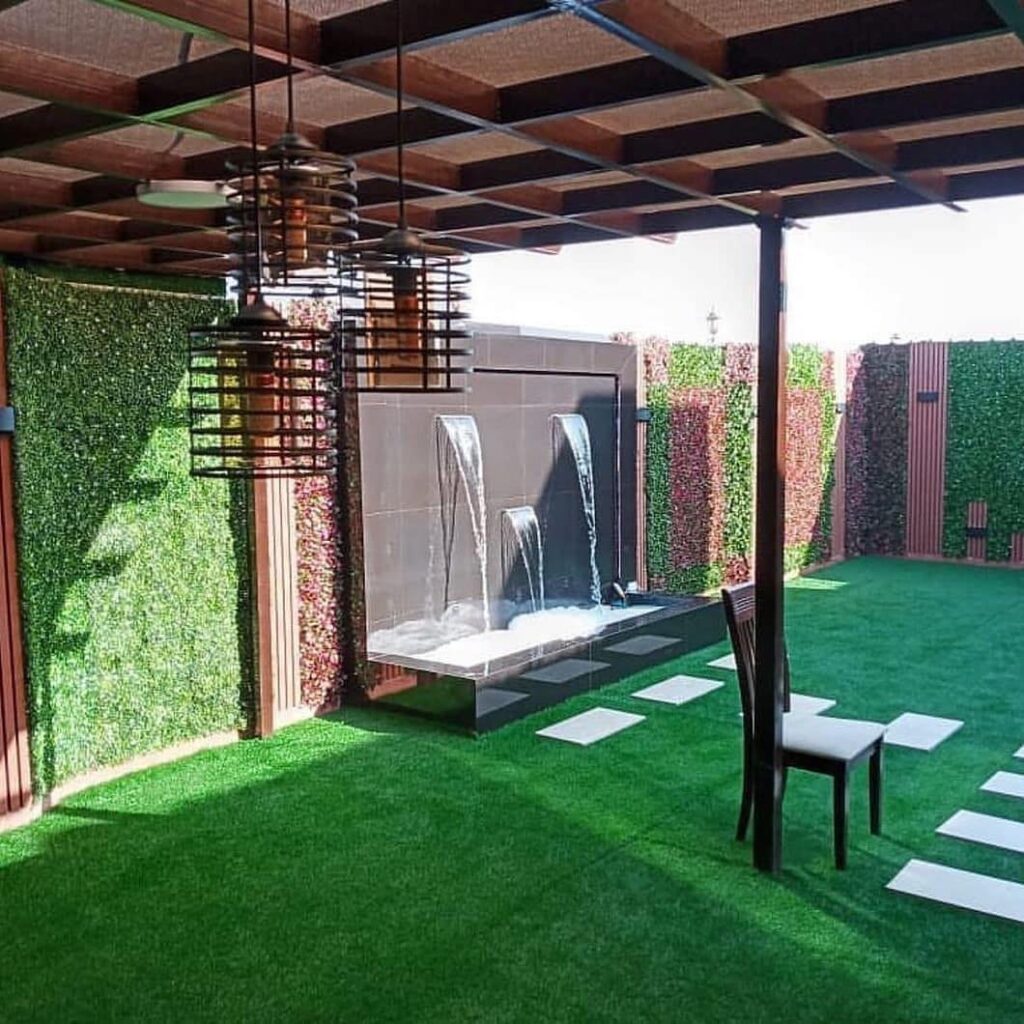 عشب صناعي بالرياض
